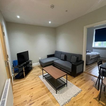 Lovely 1 Bedroom Apartment With On Street Parking London Luaran gambar